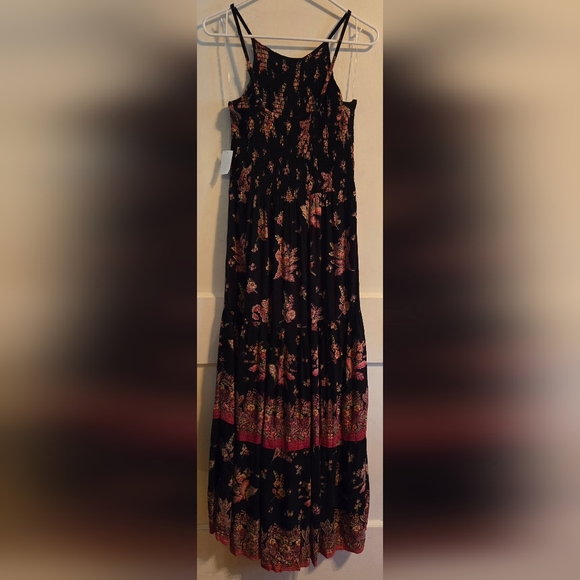 NWT | Angie | Women's Boho Smocked Floral Maxi Dress | Size: M - Picture 9 of 14